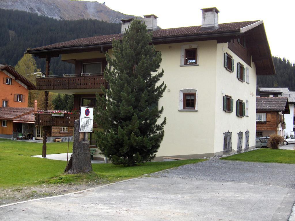 Hus Pravis Apartment Klosters Exterior photo